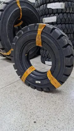 Pneu 7.00x12 pneumático Advance MB242, foto 1